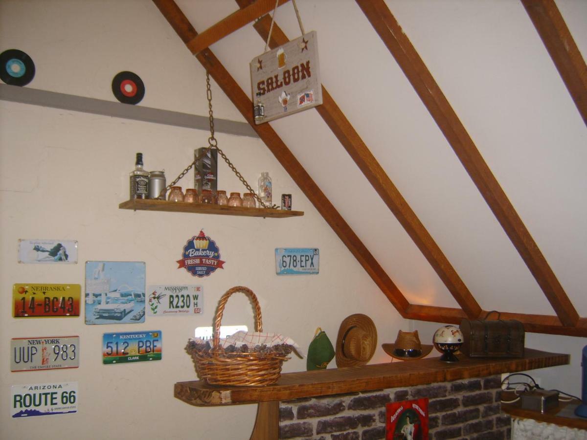 Chambre Campagnarde Du Gres Rouge De Beauval 外观 照片